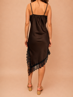Vestido Acetinado Castanho com Renda