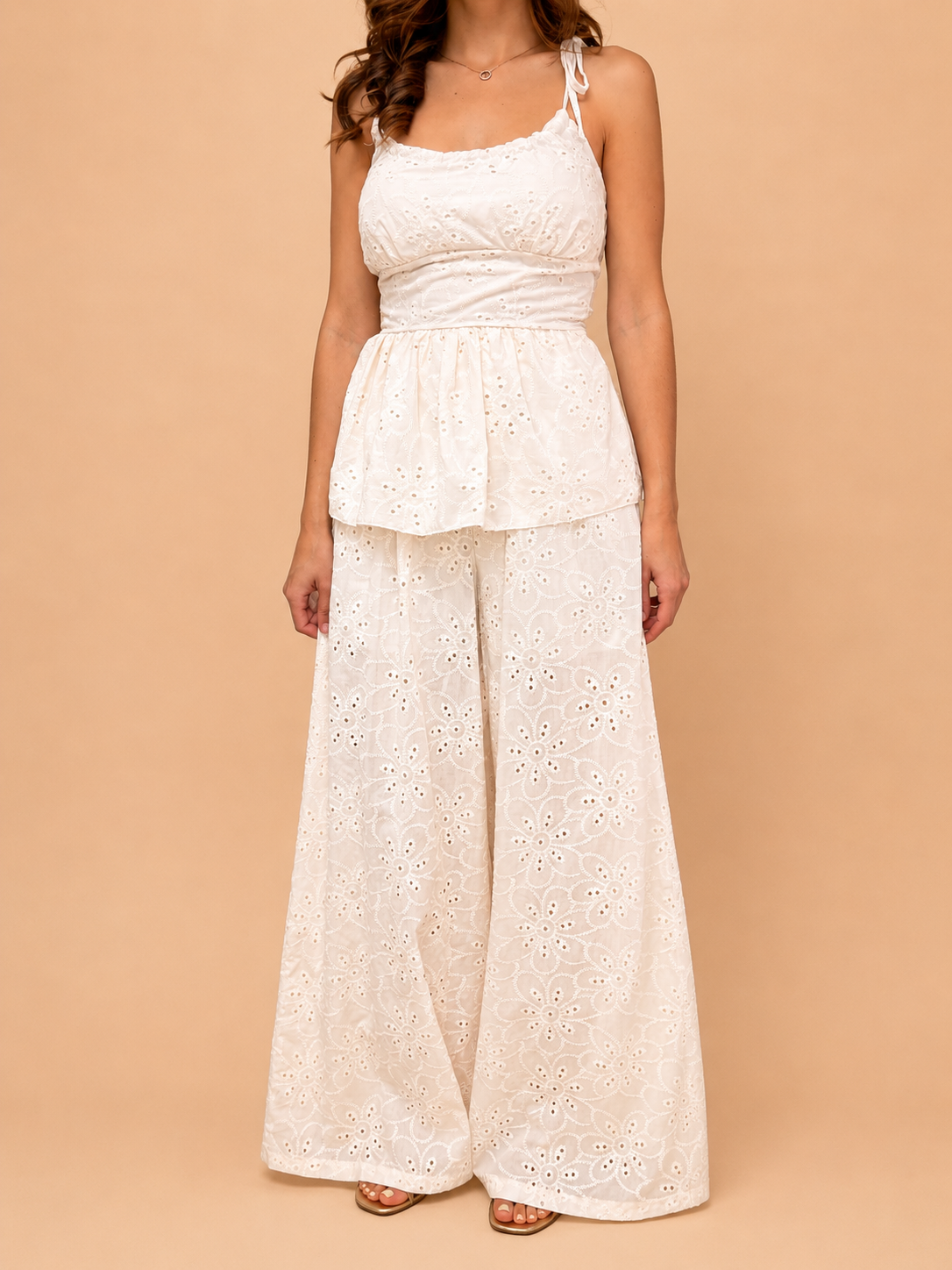 Conjunto Branco Bordado Capri