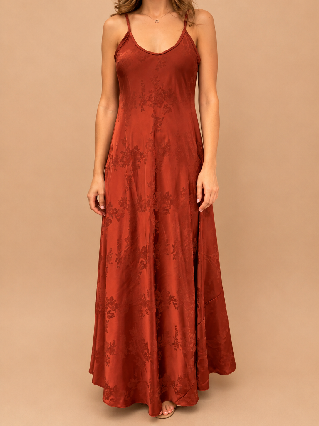 Vestido Comprido Acetinado Floral Terracota