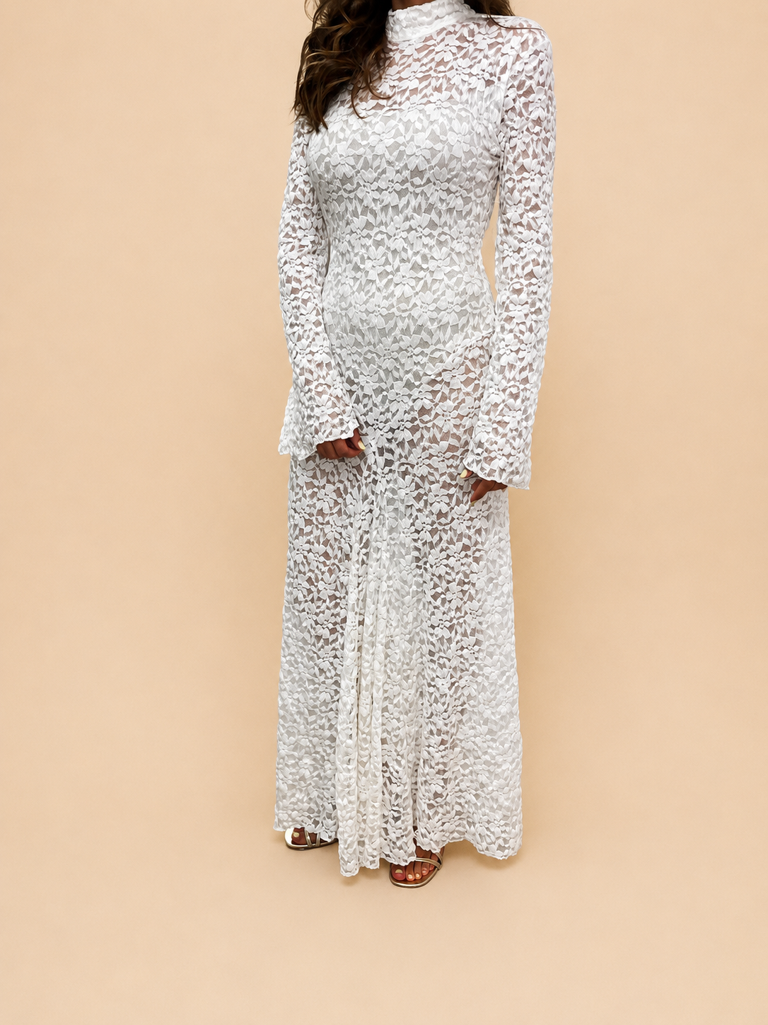 Vestido Longo de Renda Marfim com Costas Abertas - Lumina