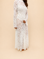 Vestido Longo de Renda Marfim com Costas Abertas - Lumina
